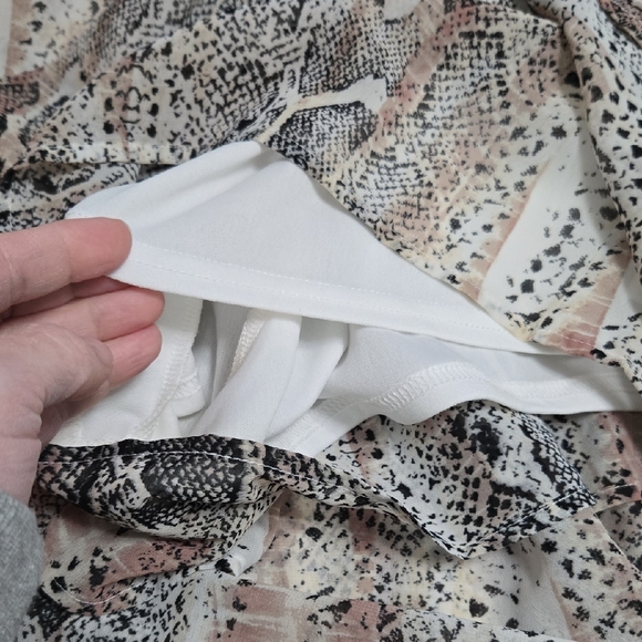 Peach Love California Cream and Black Set - Picture 9 of 10